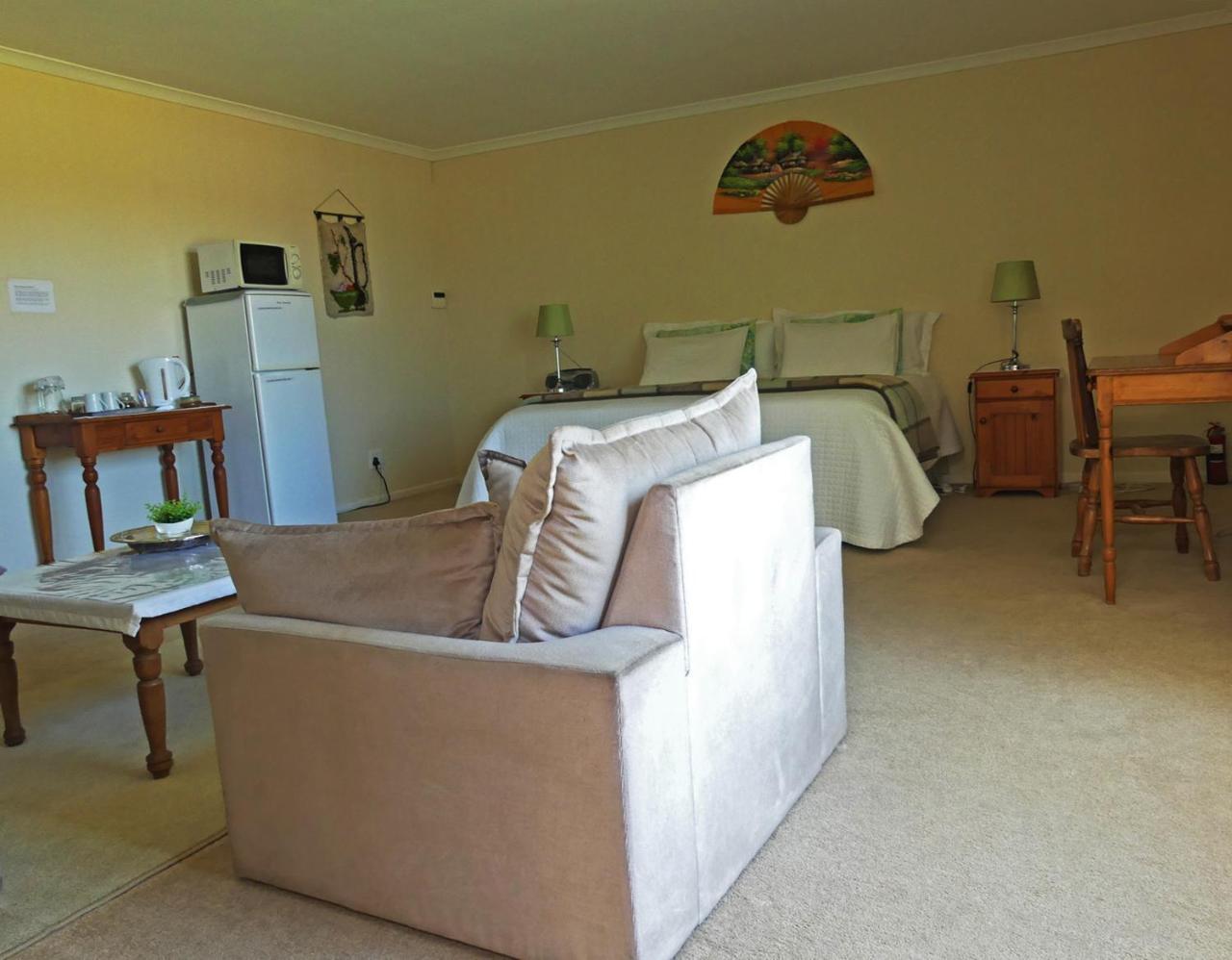 Vineyards Country Home Guest Room Blomtuin Экстерьер фото