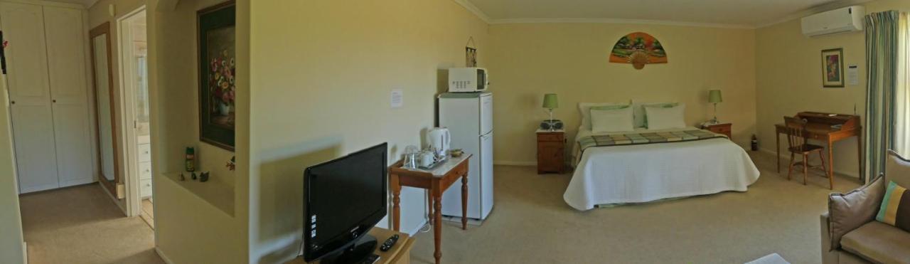 Vineyards Country Home Guest Room Blomtuin Экстерьер фото
